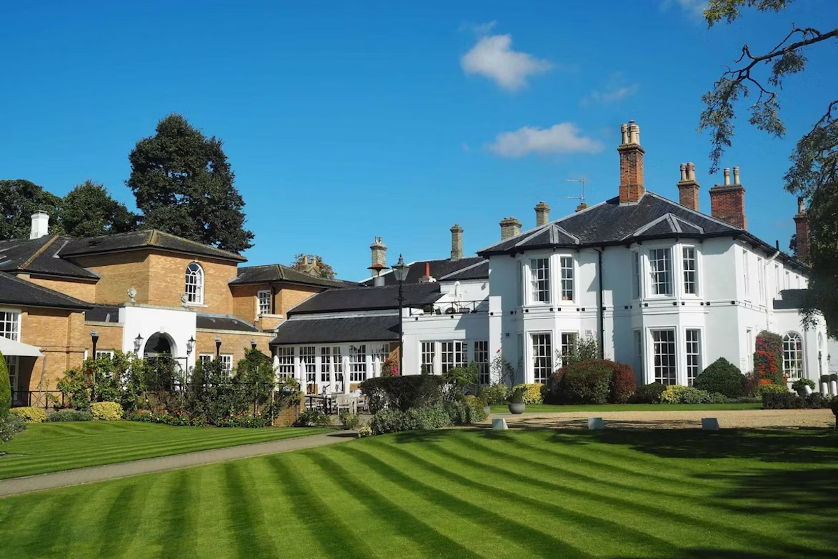 Unwind in Luxury: A Guide to Bedford Lodge Hotel & Spa’s 5 Bubble Rated Experience Image