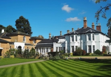 Unwind in Luxury: A Guide to Bedford Lodge Hotel & Spa’s 5 Bubble Rated Experience Image